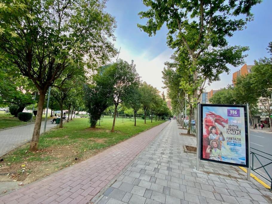 City Centre Big Art'Partment Heart Of The Capital Tirana Eksteriør billede