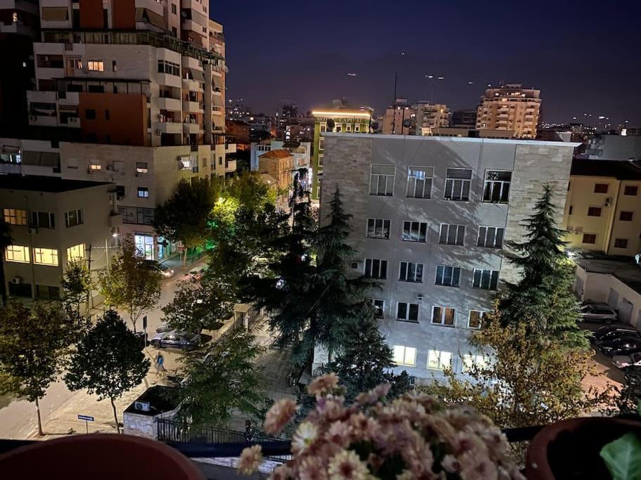 City Centre Big Art'Partment Heart Of The Capital Tirana Eksteriør billede